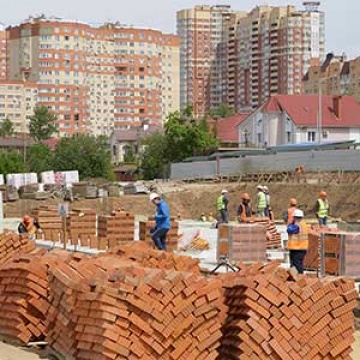 Строительство социальных, коммерческих и спортивных объектов